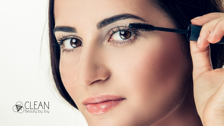 Mascara Secrets Every Woman Should Know — From Application to Ingredient Safety