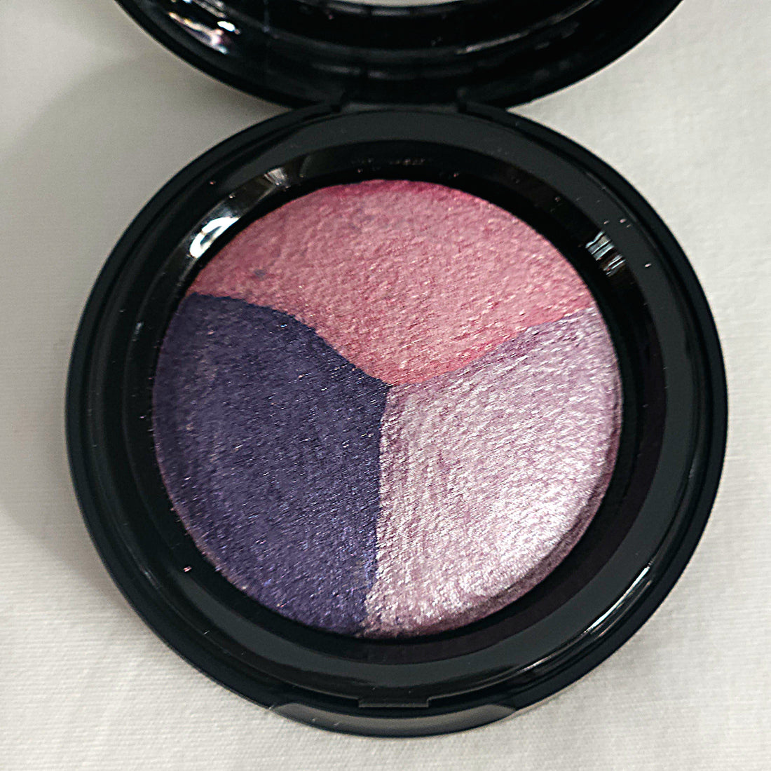 Baked Mineral Eye Shadow Trio