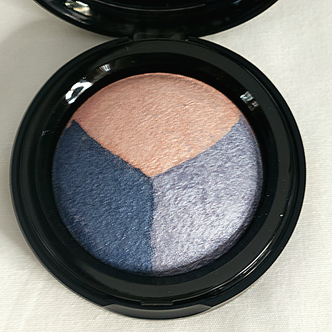 Baked Mineral Eye Shadow Trio